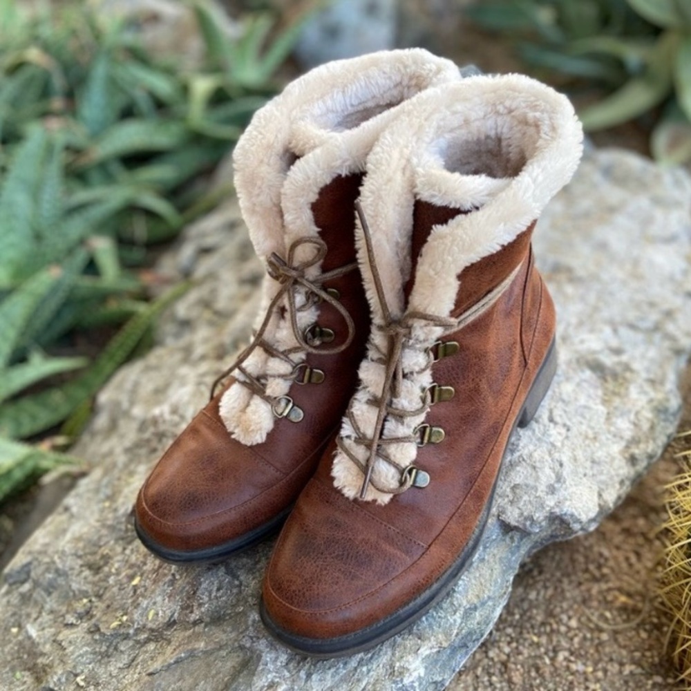 Western Cabincore Sherpa Lined Vegan Leather Boots Cozy Mountain Cabin